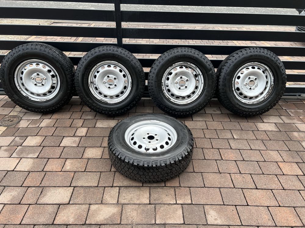 Opony terenowe General Grabber AT3  205/75 r15. 5x112