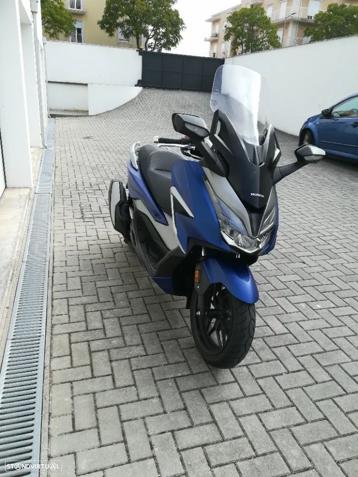 Honda Forza 350 LaBlue