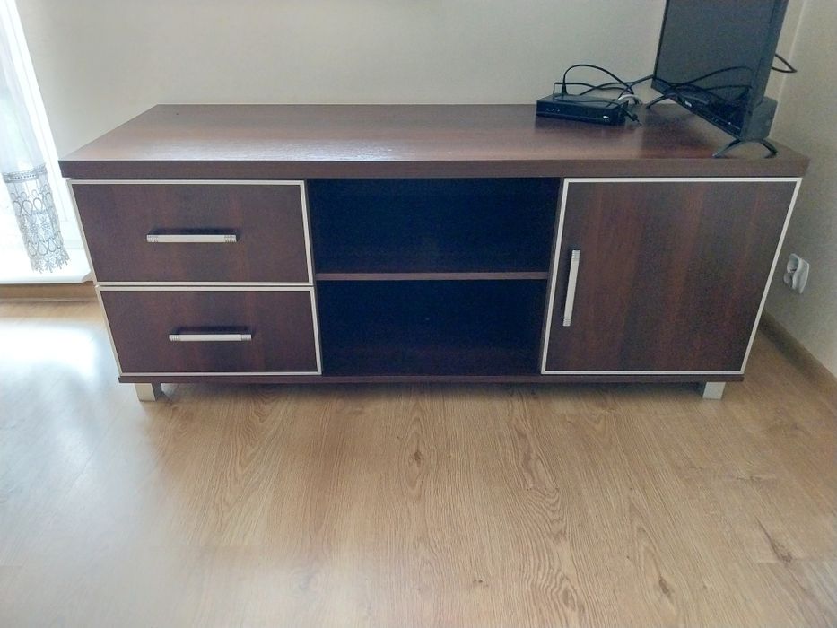 Szafka pod telewizor