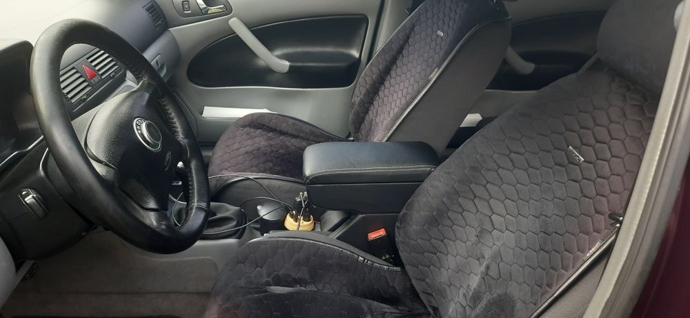 Шкода Октавія тур 1.6