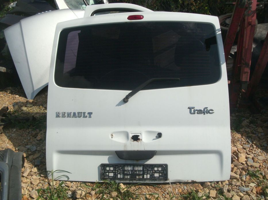 klapa tylna z szyba renault trafic ii vivaro a 01-14rok biala