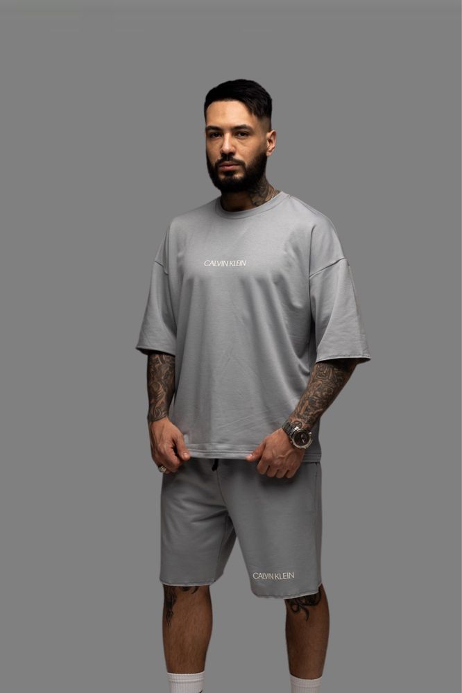 Косплект Calvin Klein футболка + шорти