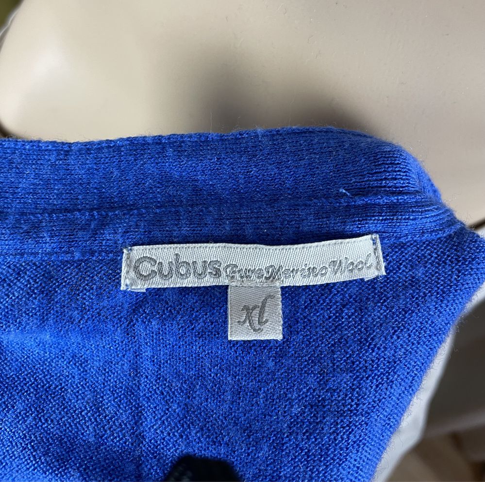 Sweter kardigan z wełny merynosów cubus 100 % merino wool
