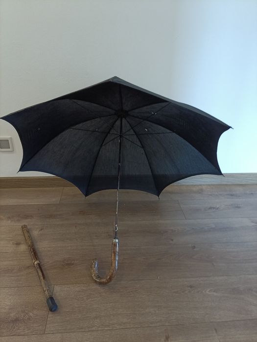 Antyczna laska - parasol , rączka z grawerem węża