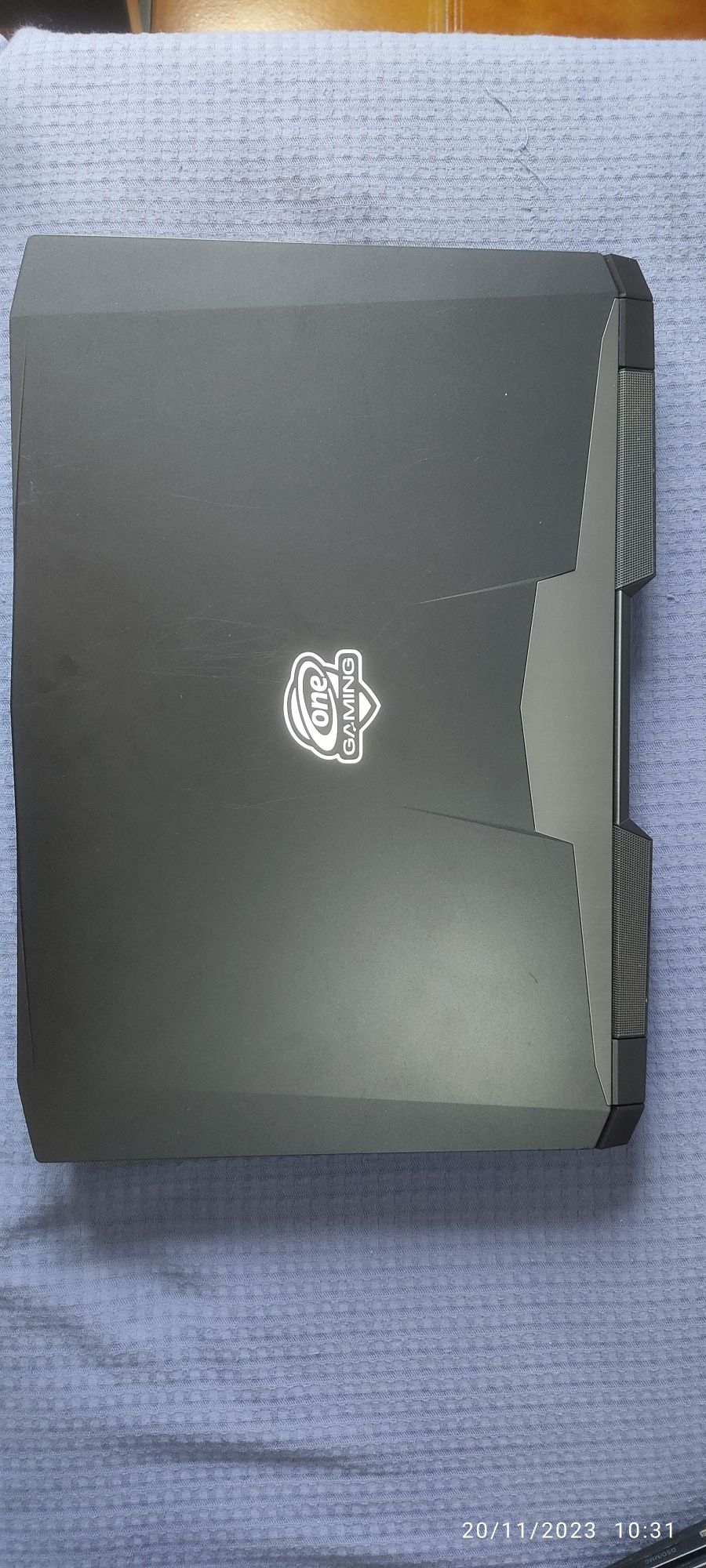 Clevo p775TM-1 / DM-3 para peças