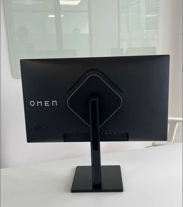 HP OMEN 27k 27" LED IPS UltraHD 4K 144Hz FreeSync Premium