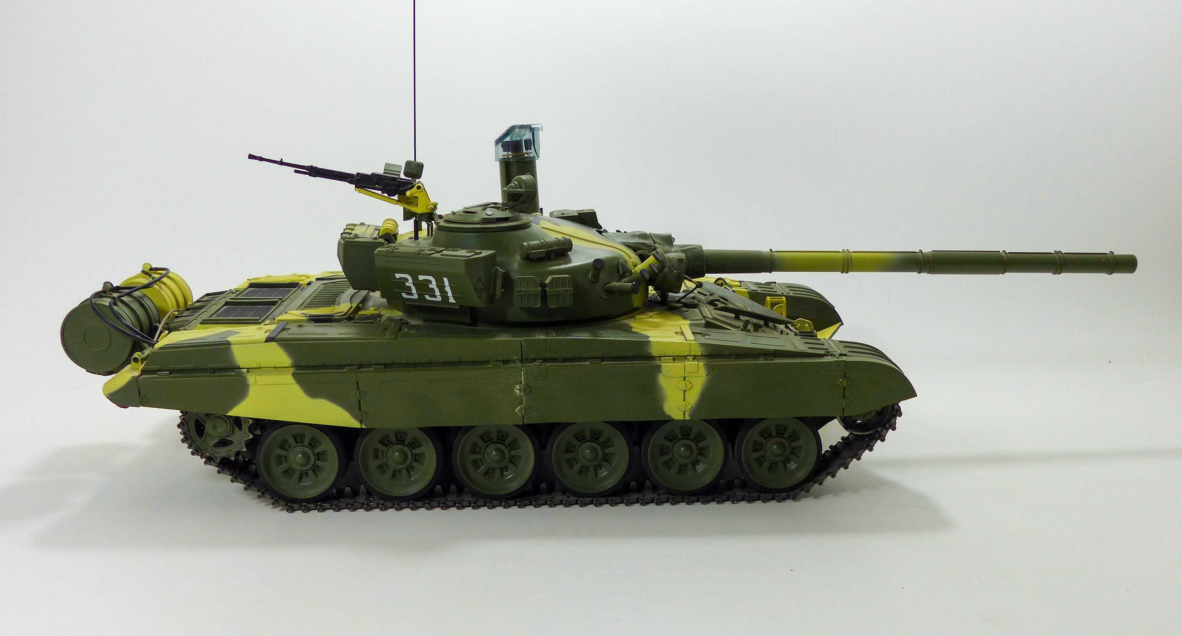 Duży model czołgu T-72 M1, Deagostini 1:16