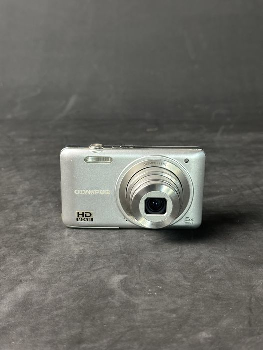 Цифровий фотоапарат Olympus VG-130