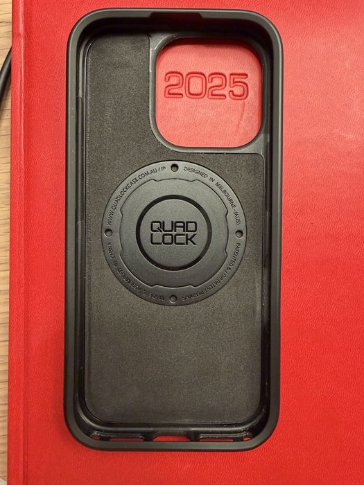 Etui quad lock iphone 16 pro