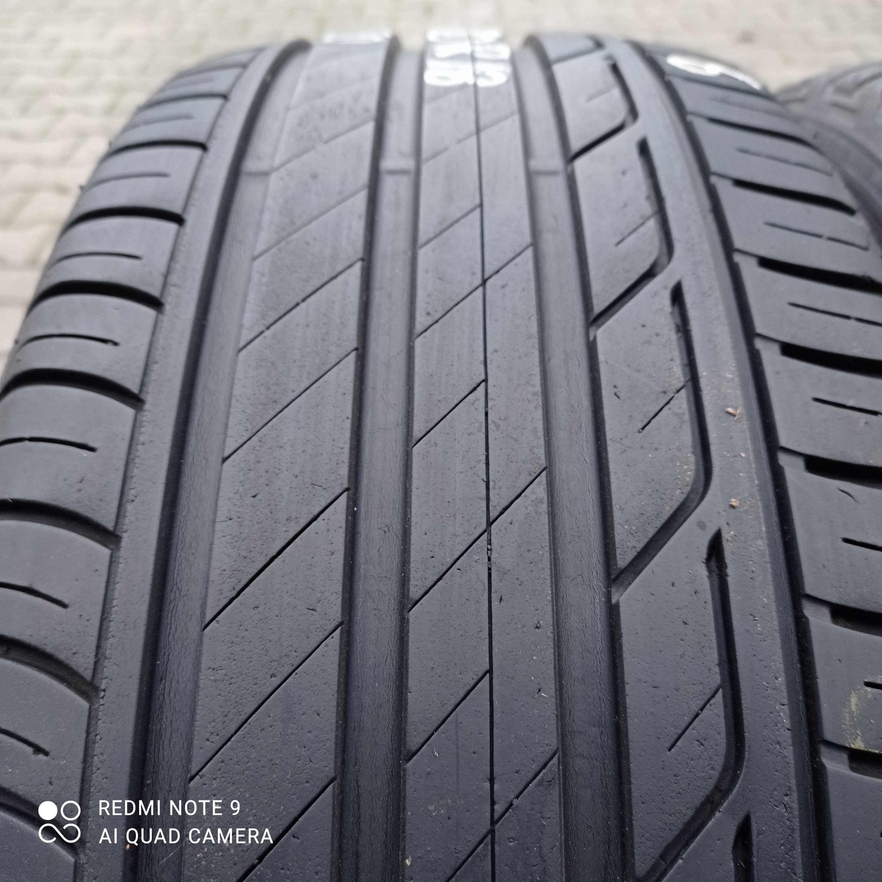 215/50R18 92W Bridgestone Turanza T001