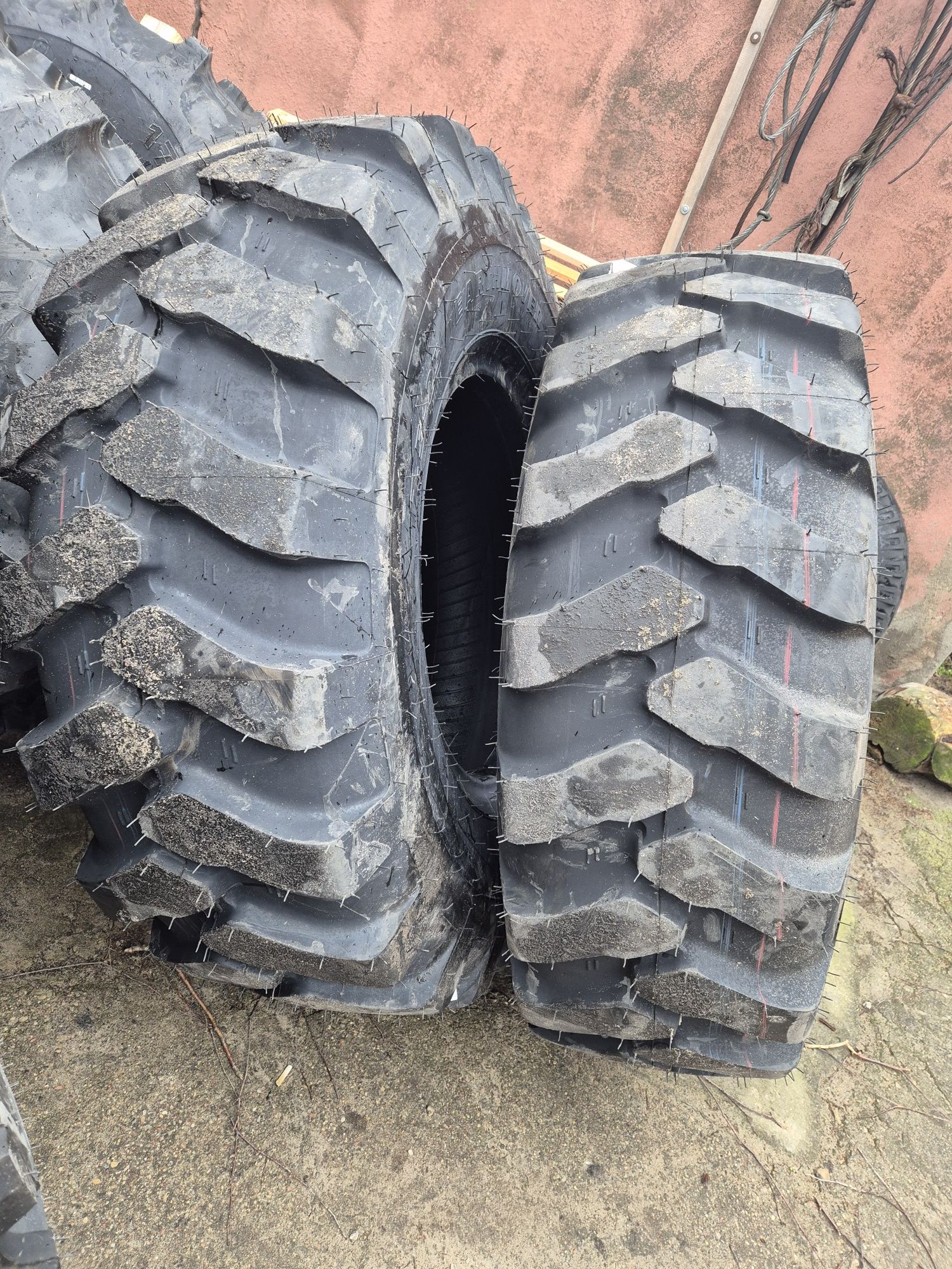Opony 17.5-25  17.5r25