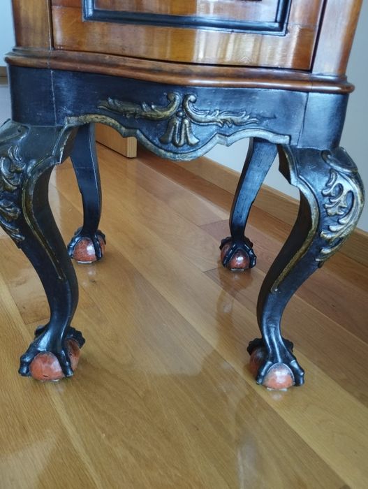 Mesinha de cabeceira