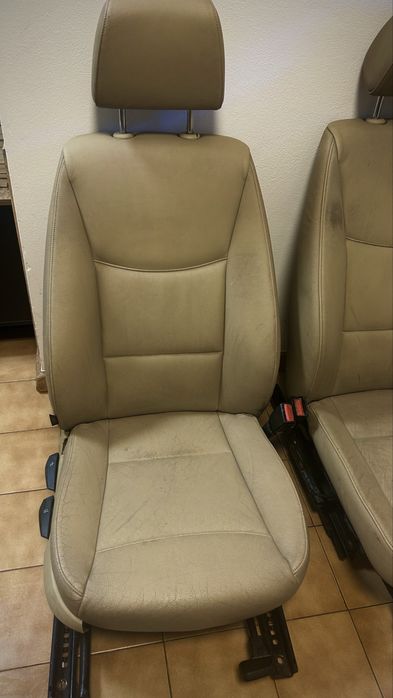 Conjunto de bancos em pele BMW E90