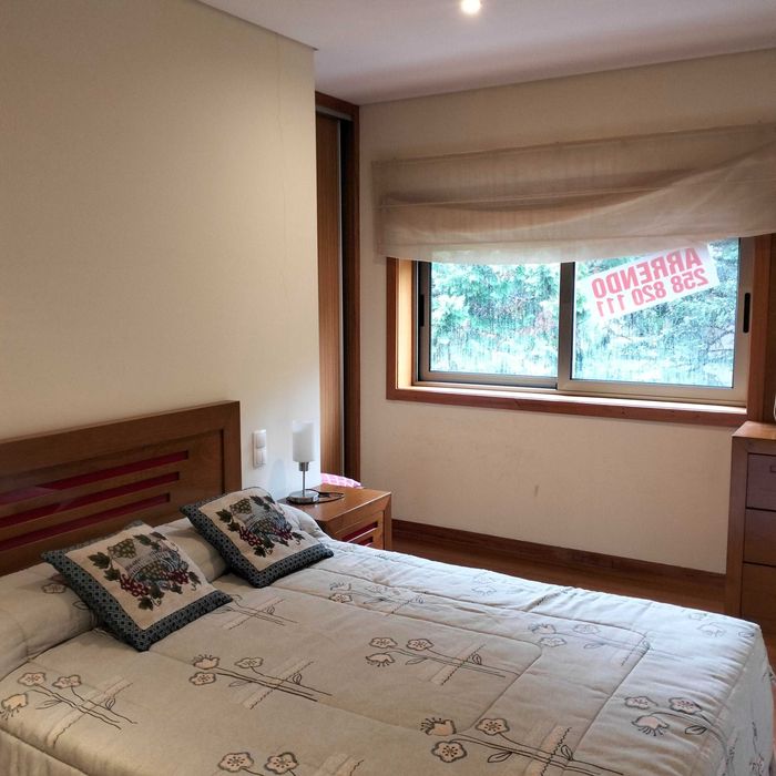 Apartamento T2 mobilado com garagem fechada