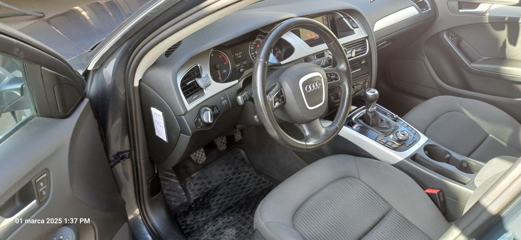 Audi a4 b8 2.0 tdi
