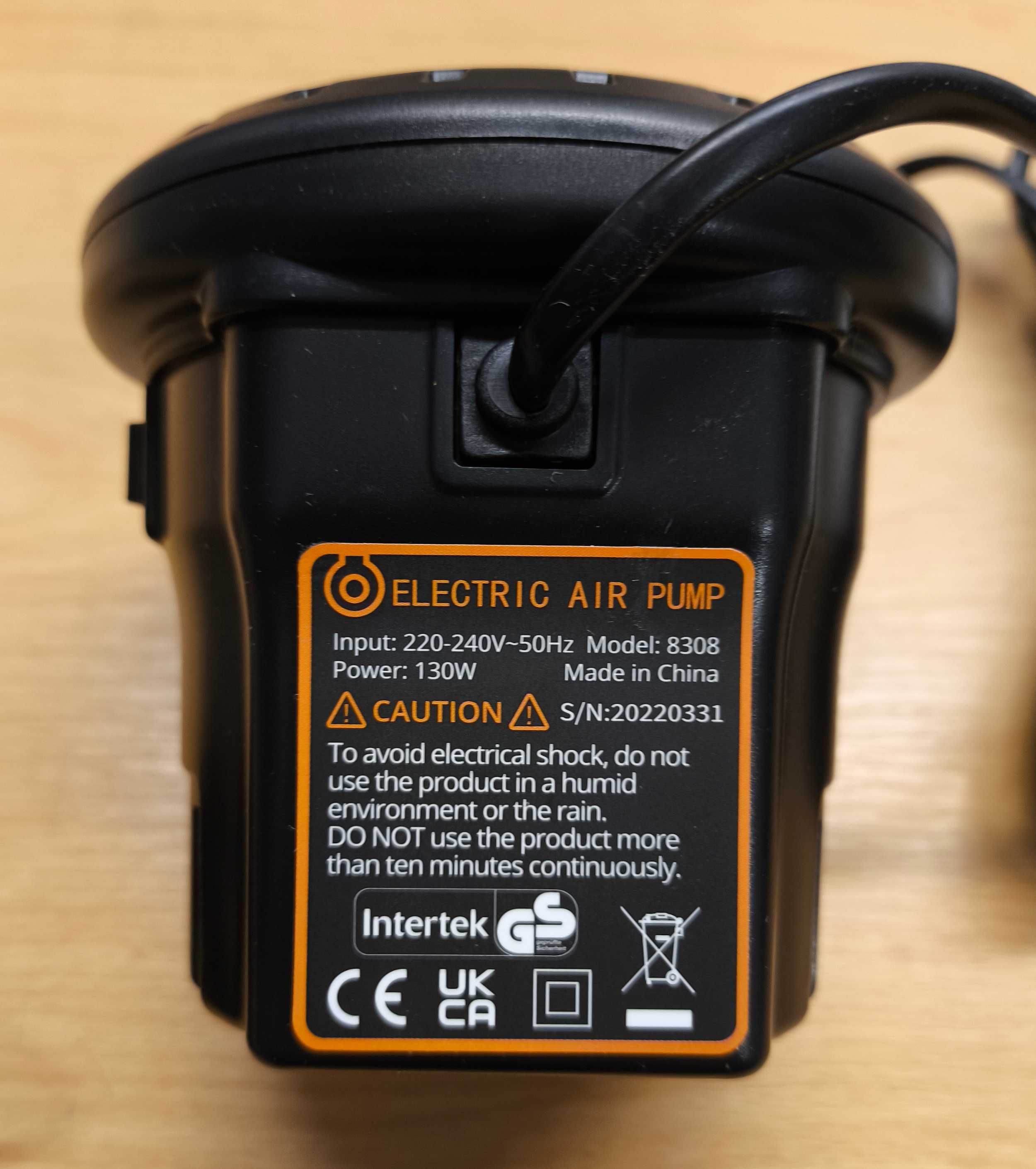AstroAI Elektryczna pompka do materaca z 3 dyszami 220V 130W [2435]