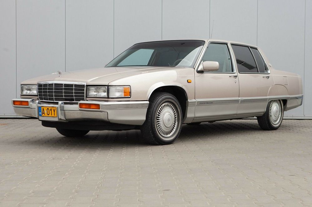 Cadillac Fleetwood Fleetwood Sixty Special 1991 – V8 4.9L / Zabytek / Stan kolekcjonerski