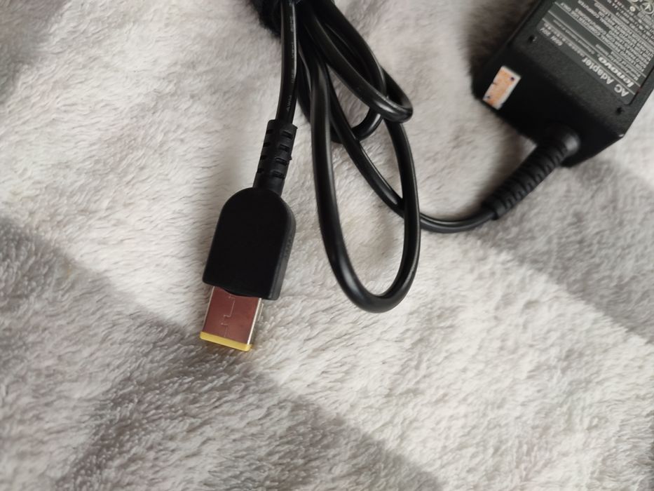Блок живлення зарядка Lenovo 20v 3,25A ,65W OРИГІНАЛ
