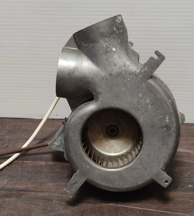 Dmuchawa ogrzewania gazowego do przyczepy kampingowej