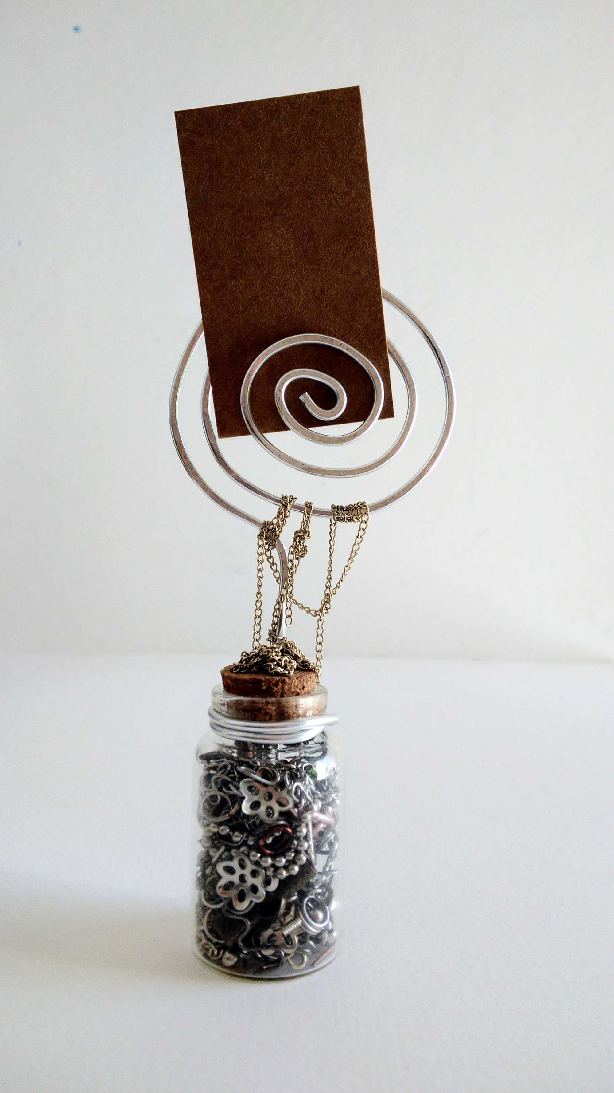 Suporte de fotos recados para secretária inspiração steampunk