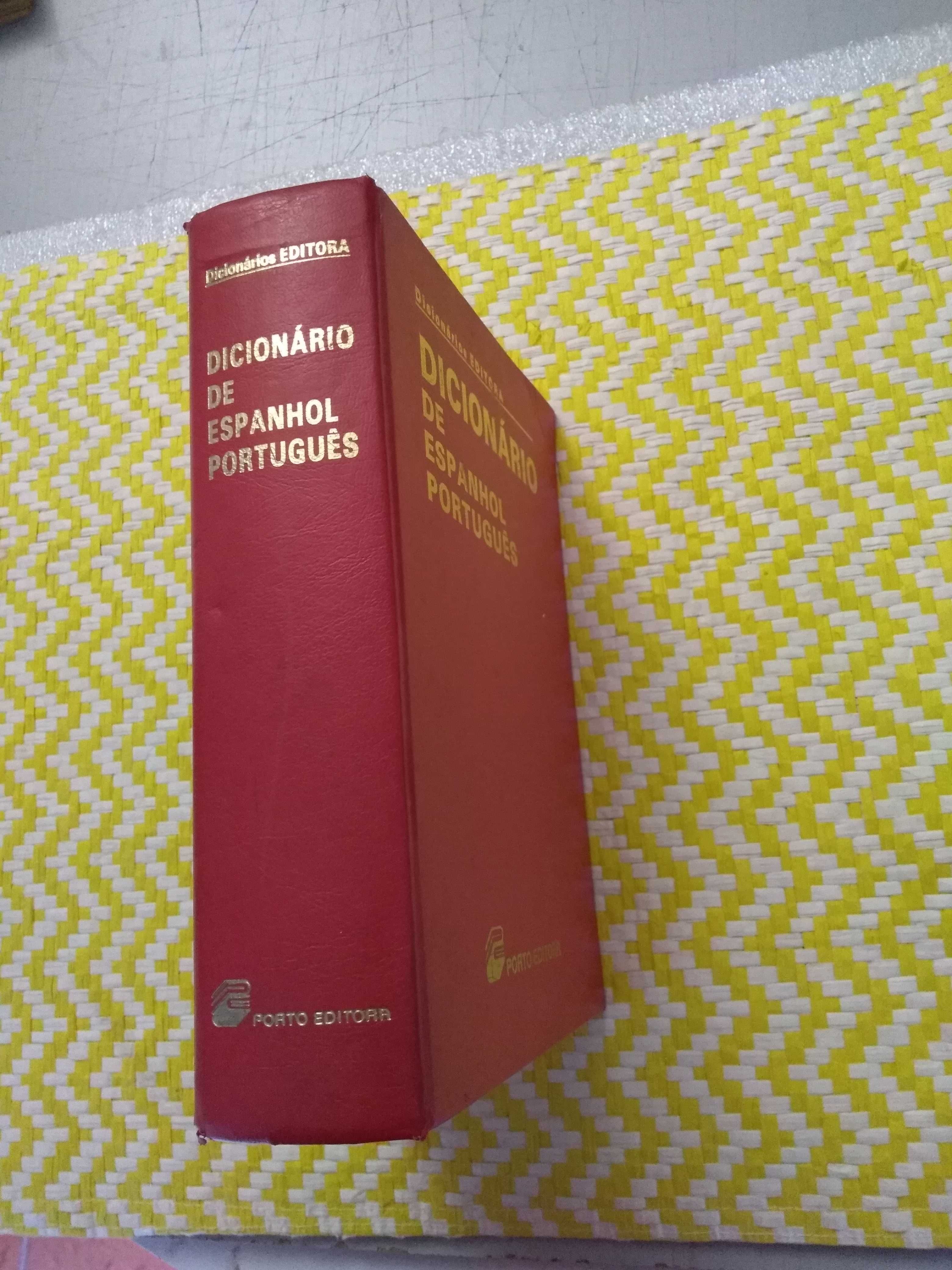 Dicionário de Espanhol-Português
 Júlio Martinez Almoyna