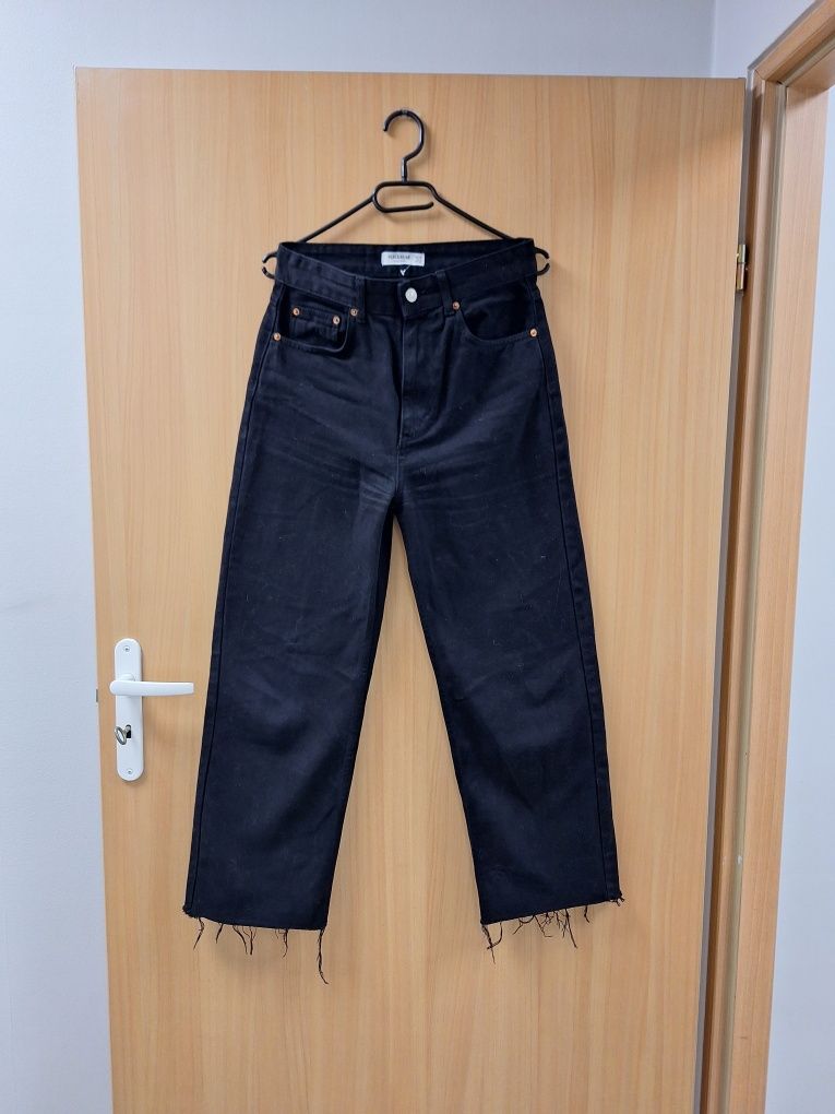 Spodnie nowe rozkloszowane nogawki Pull&Bear rozmiar 36 100% bawełna