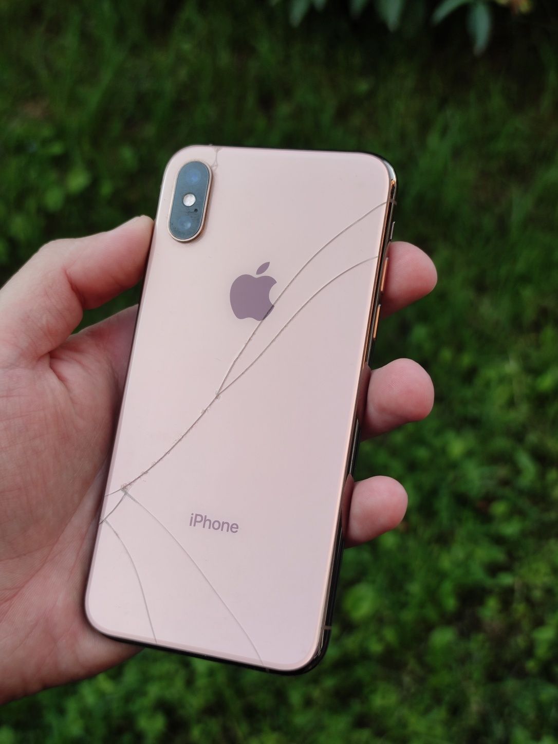 Iphone xs 64 gb б/у 87% батарея