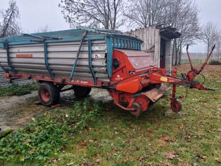 Przyczepa samozbierająca