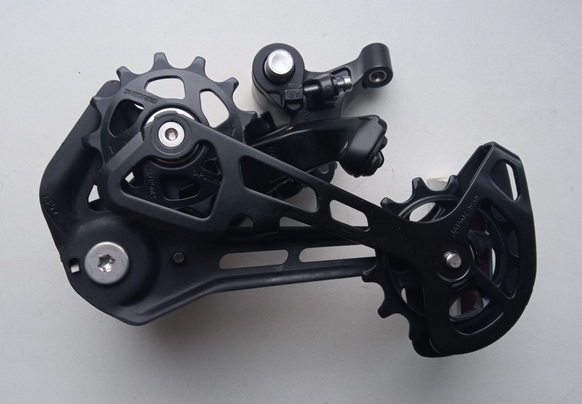 Праві шифтери на 10, 11 и 12 шв. Shimano DEORE. Манетка, перекидка