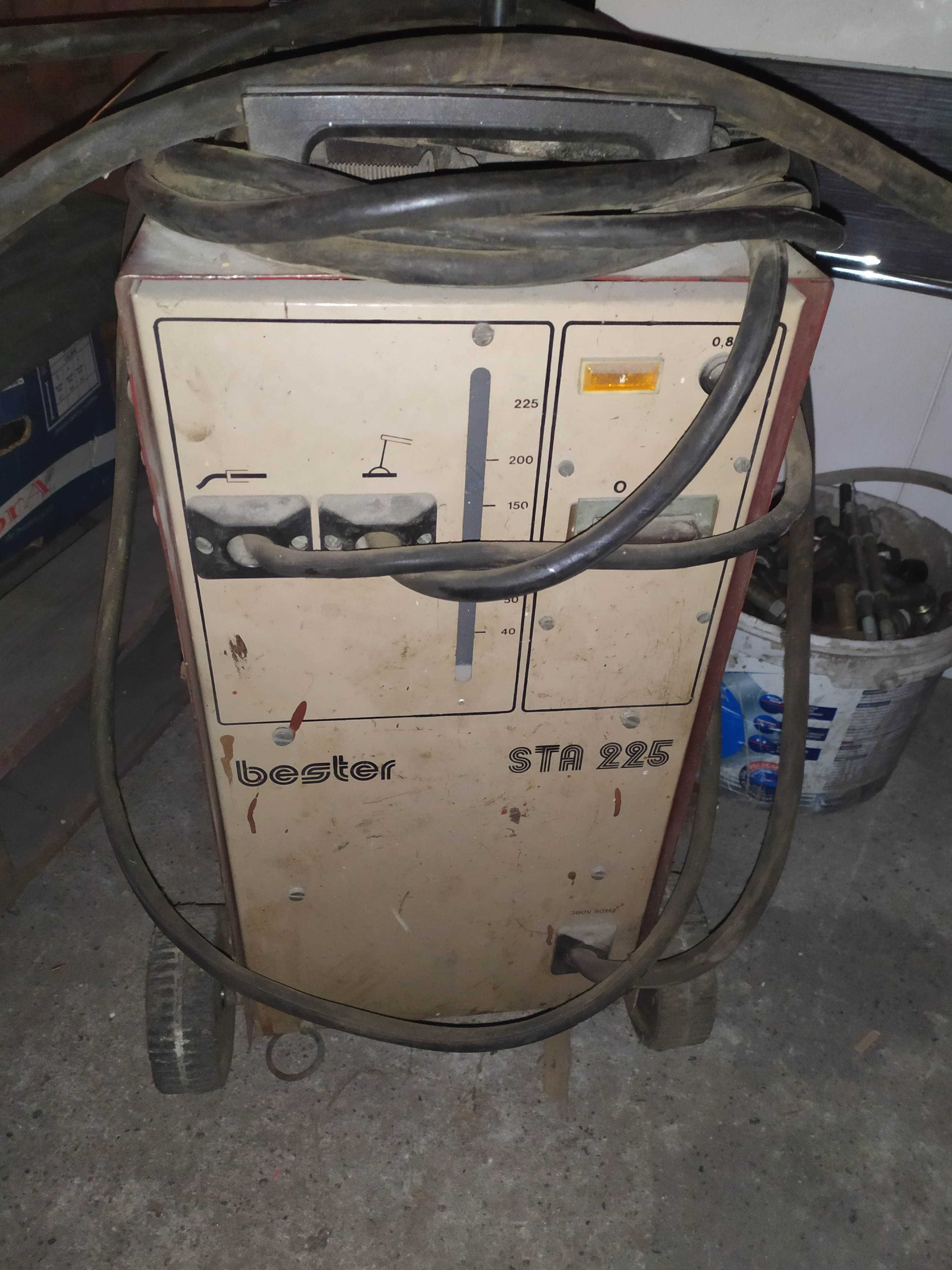 Spawarka Bester 225