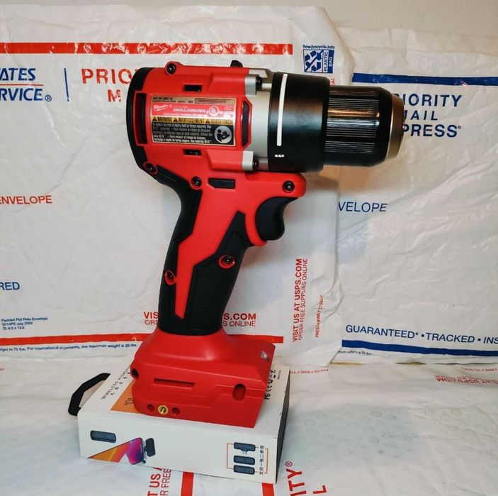 Wiertarko-wkrętarka 3601-20 M18 (BLDDRC) 18V 60Nm 13mm