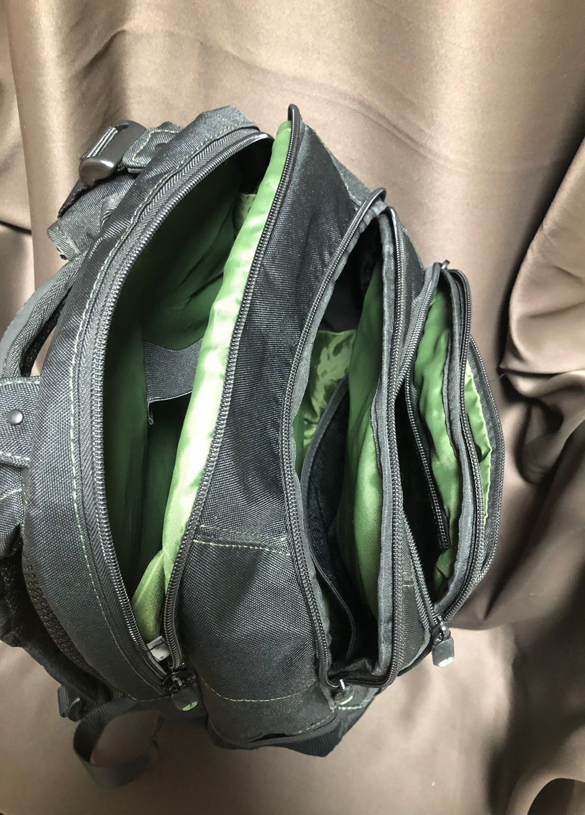 Рюкзак для ноута Targus EcoSpruce 15.6" Black та іншого під вело.