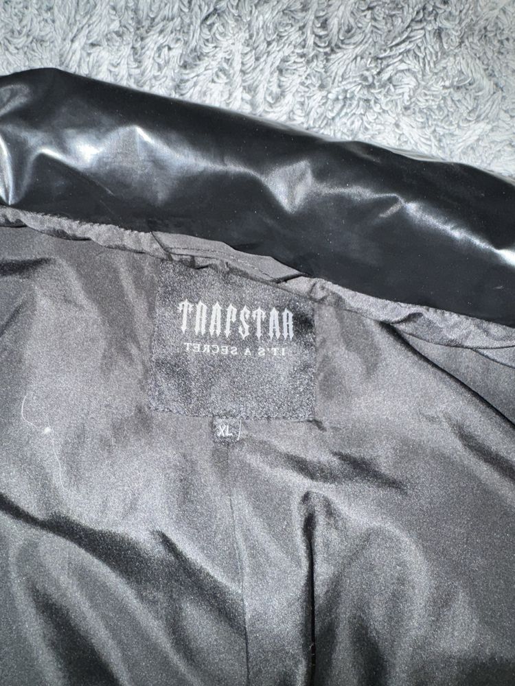 Trapstar shiny kurtka