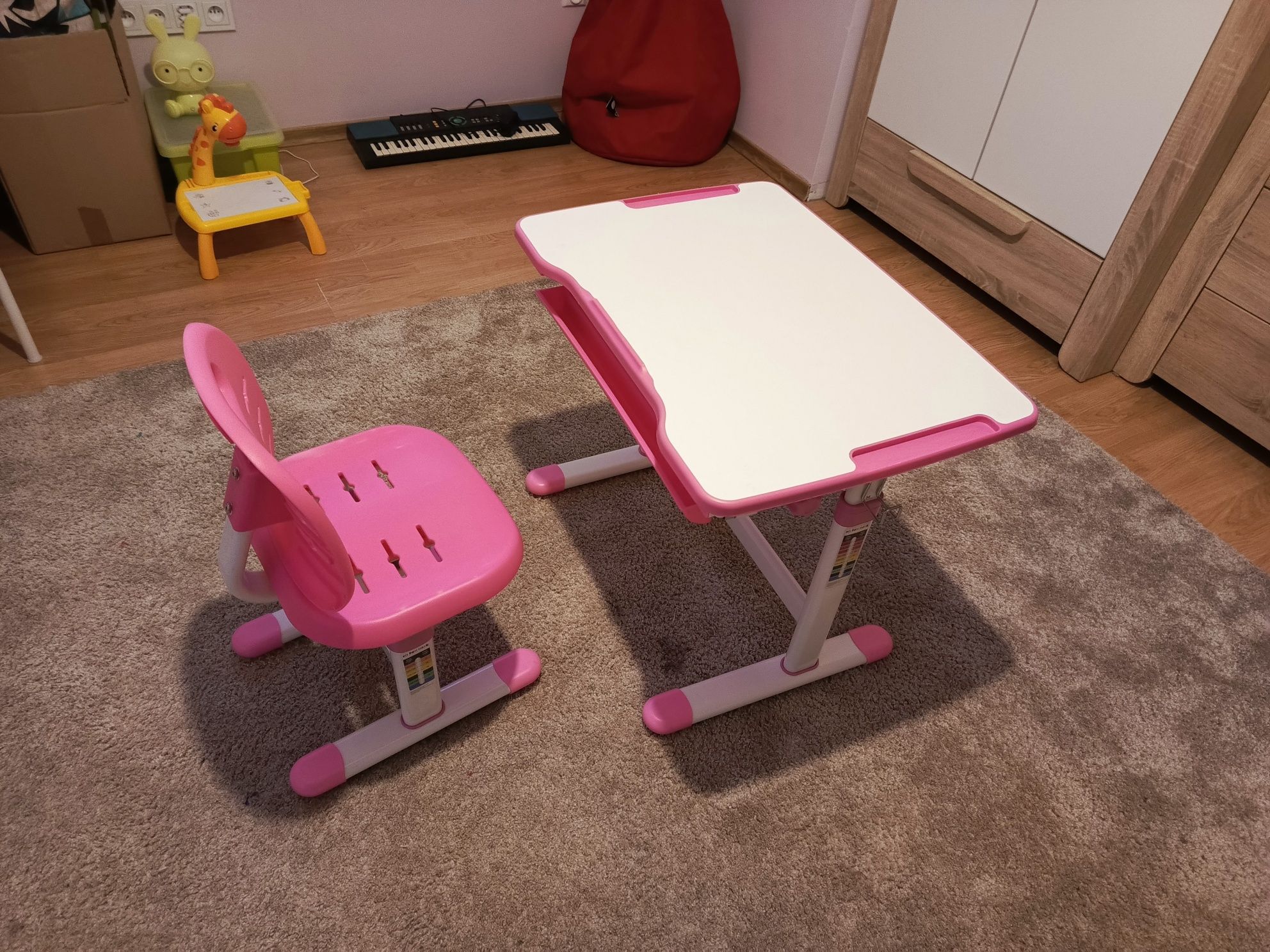 Biurko dziecięce + krzesło rosnące - z regulacją wysokości
