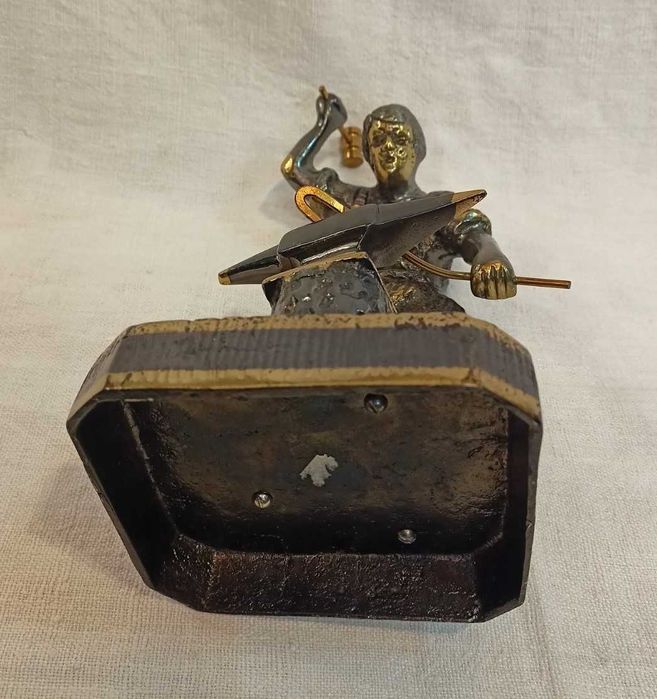 Figura Metal Ferreiro