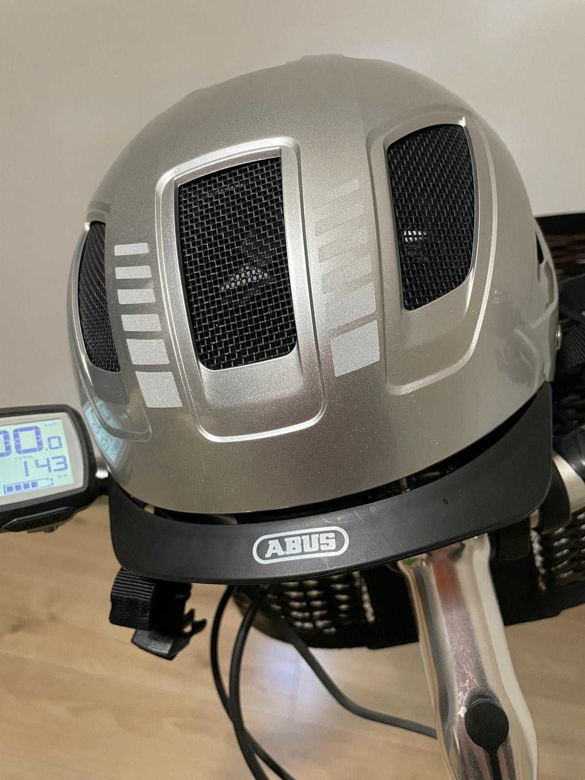 Elektryczny rower Cube Ella razem z osprzętem - stan idealny!