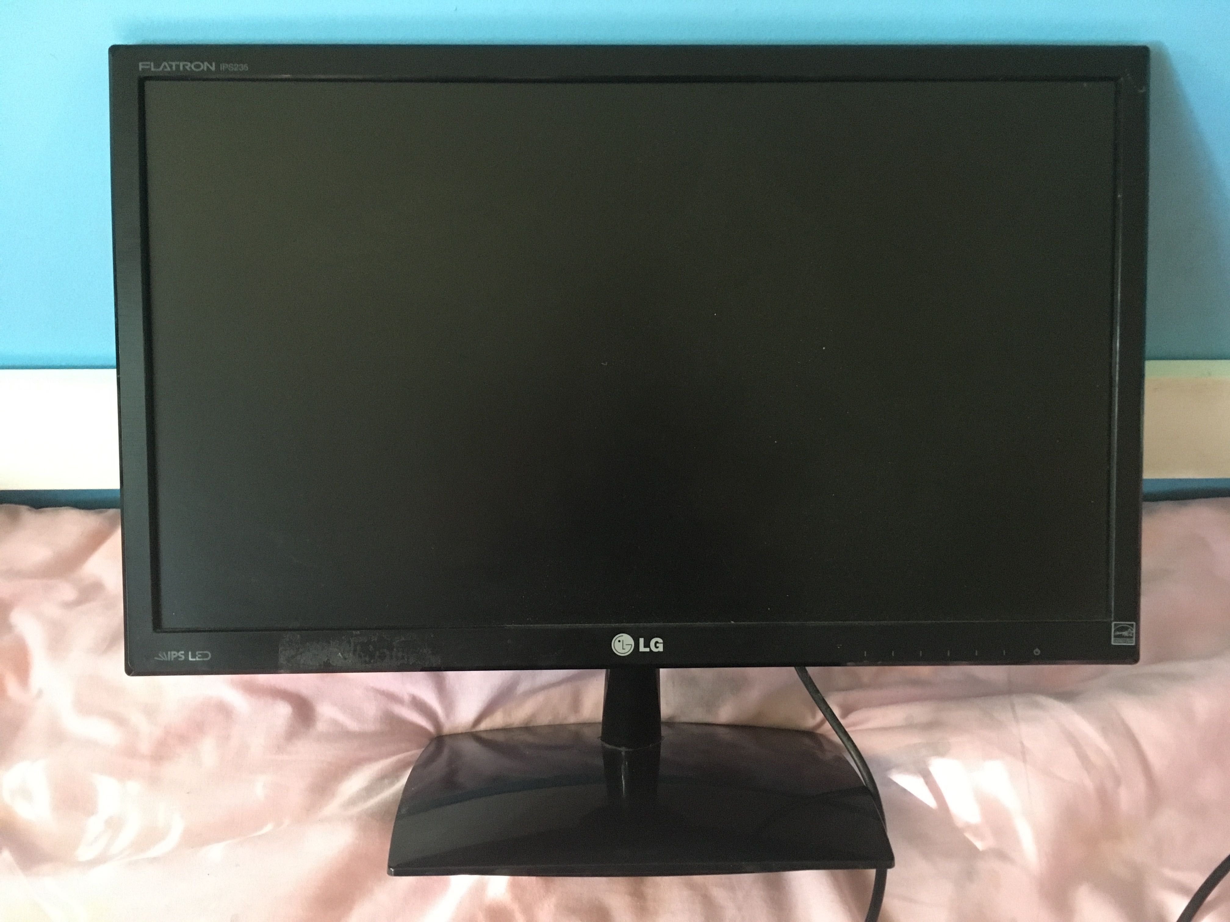 Монітори 23‘‘ led ips