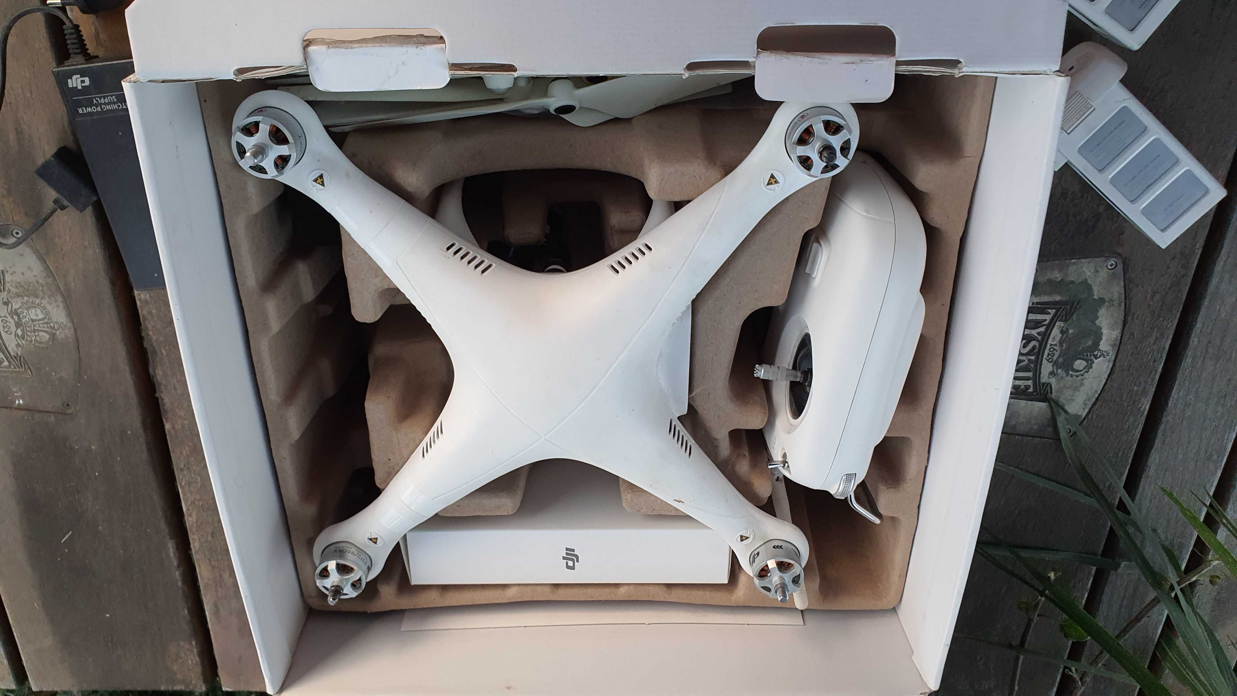 Dron DJI Phantom 2 V2 + gimbal Zenmuse H4-3D