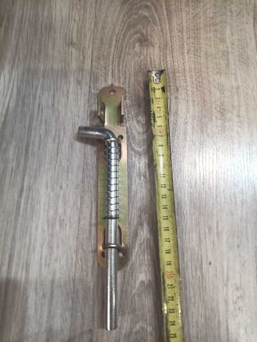 rygiel do bramy 180 mm