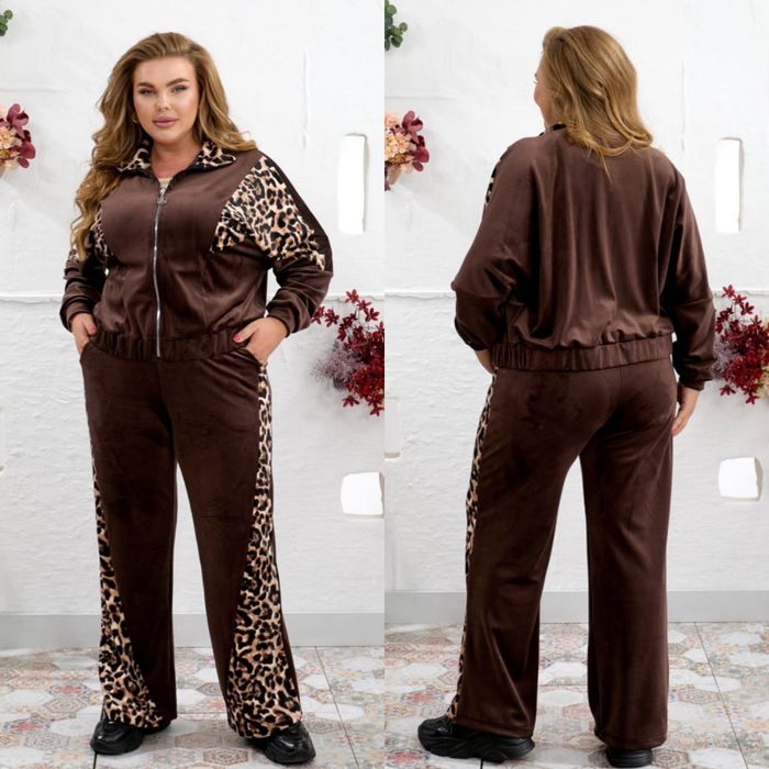 Костюм. Великі розміри