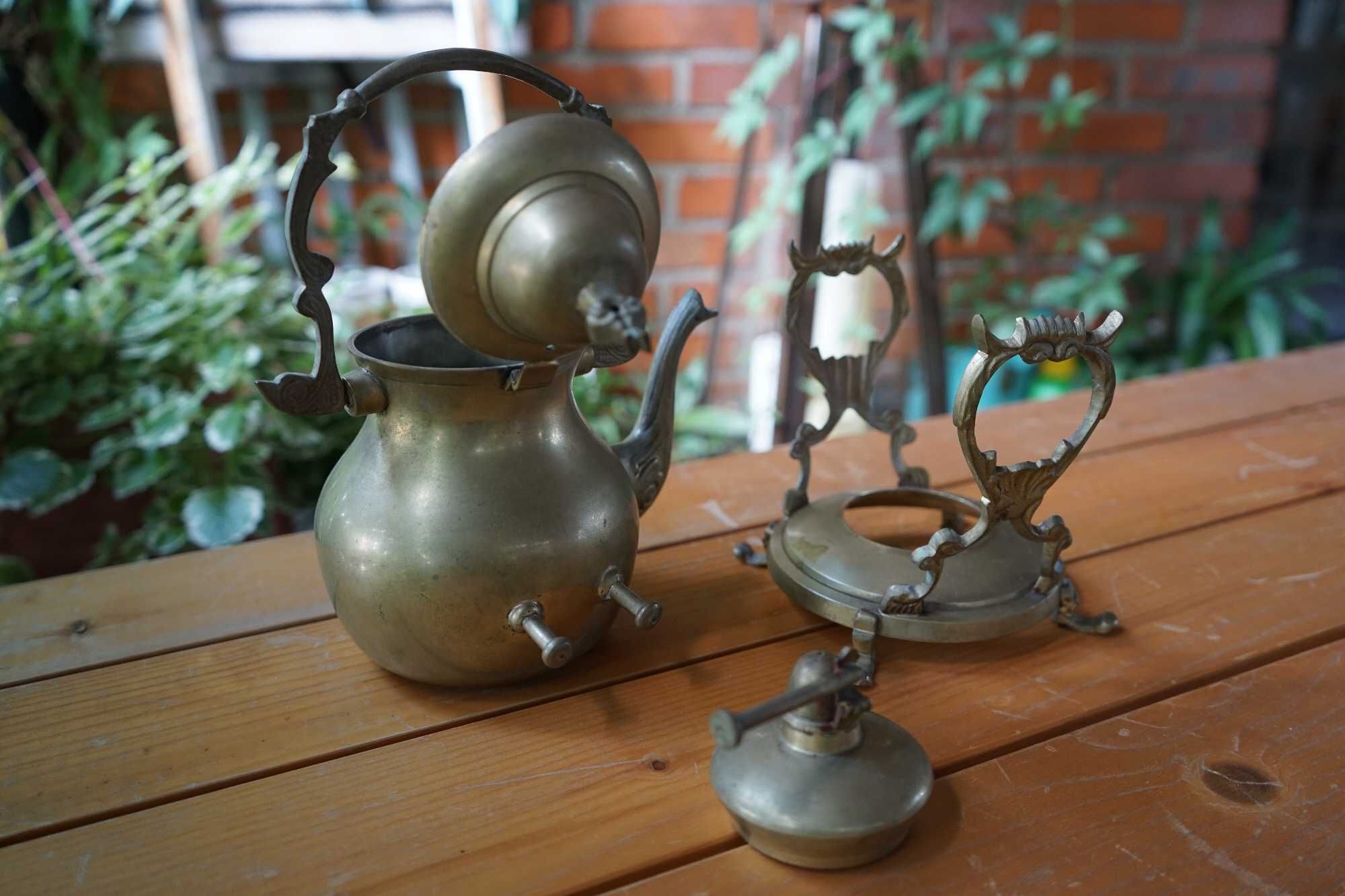 ANTYK staroć metal mosiężny imbryk z podgrzewaczem czajnik herbaciarka