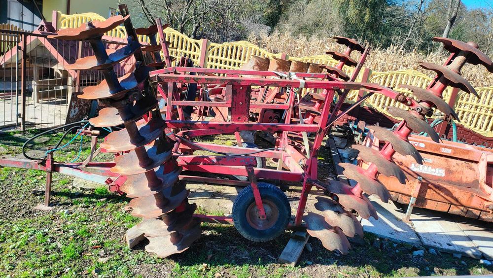 Brona talerzowa rozkładana hydraulicznie ** 4m **