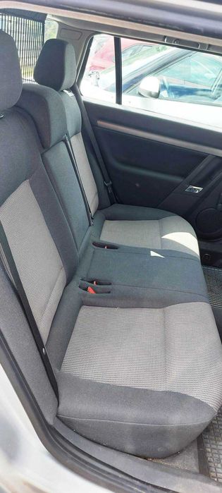 OPEL VECTRA C KOMBI 2004r 2.0 DTI nie 1.9 / przebieg 210000km 2 klucze