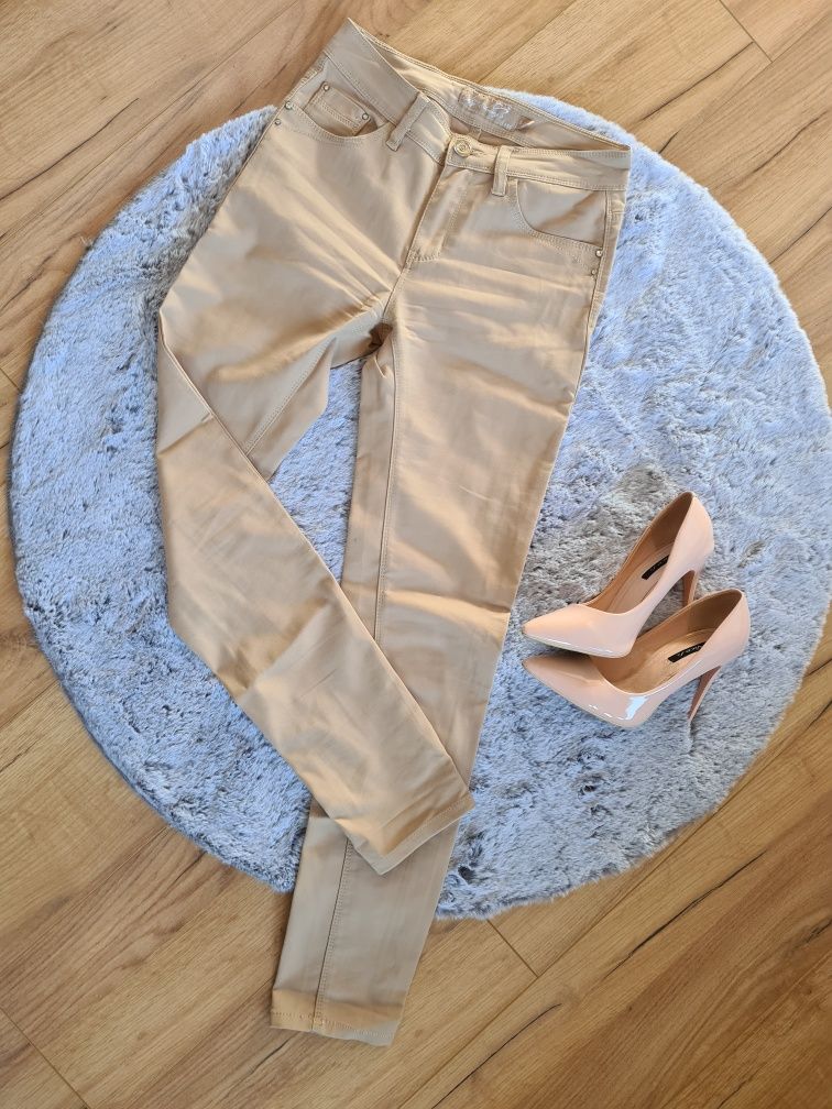 Spodnie z elastanu camel