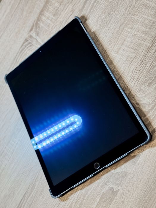 Apple iPad Pro 12,9’’ 256 GB, Wi-Fi+Cellular SIM, топовий, стан нового