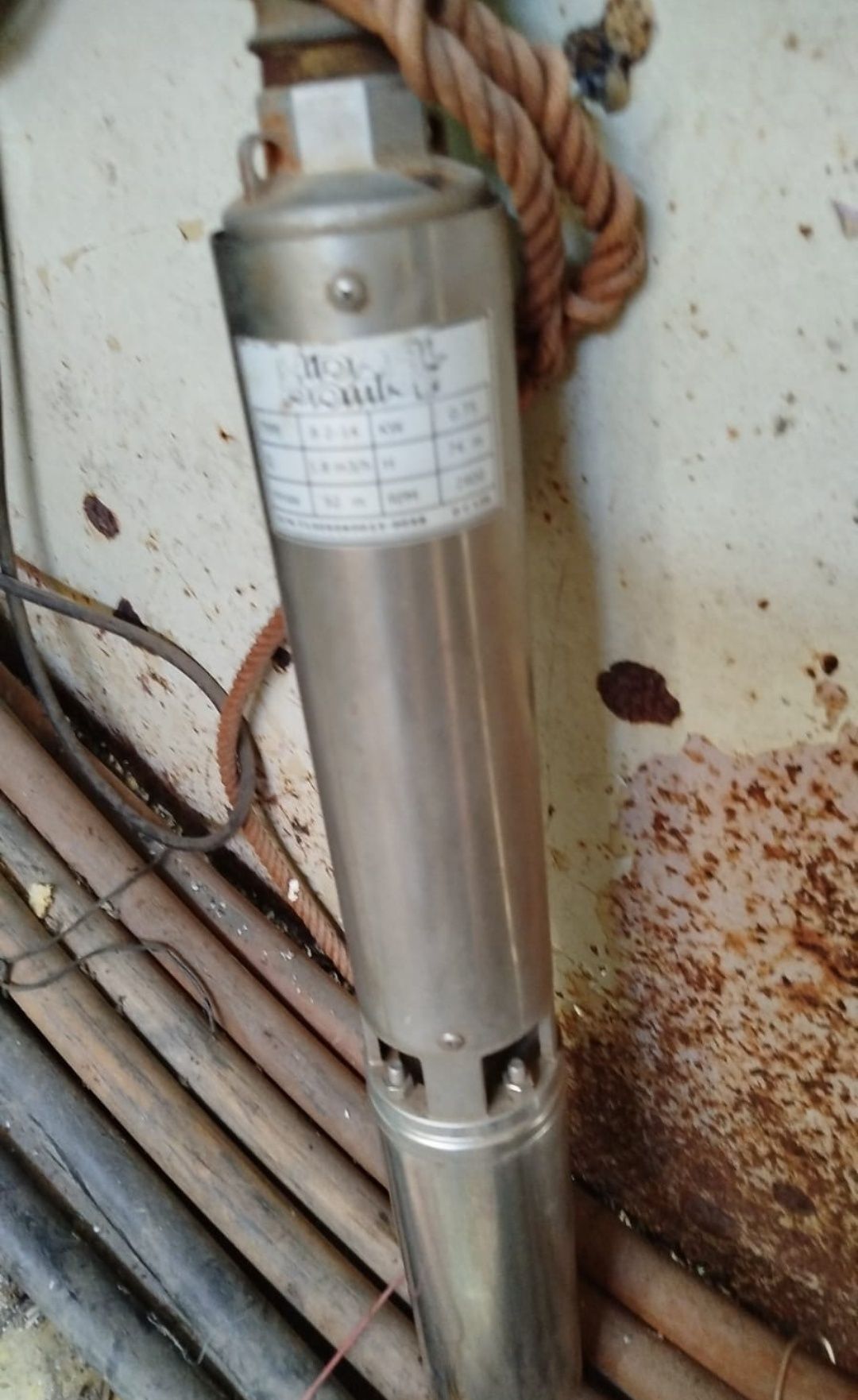 Bomba de furo inox