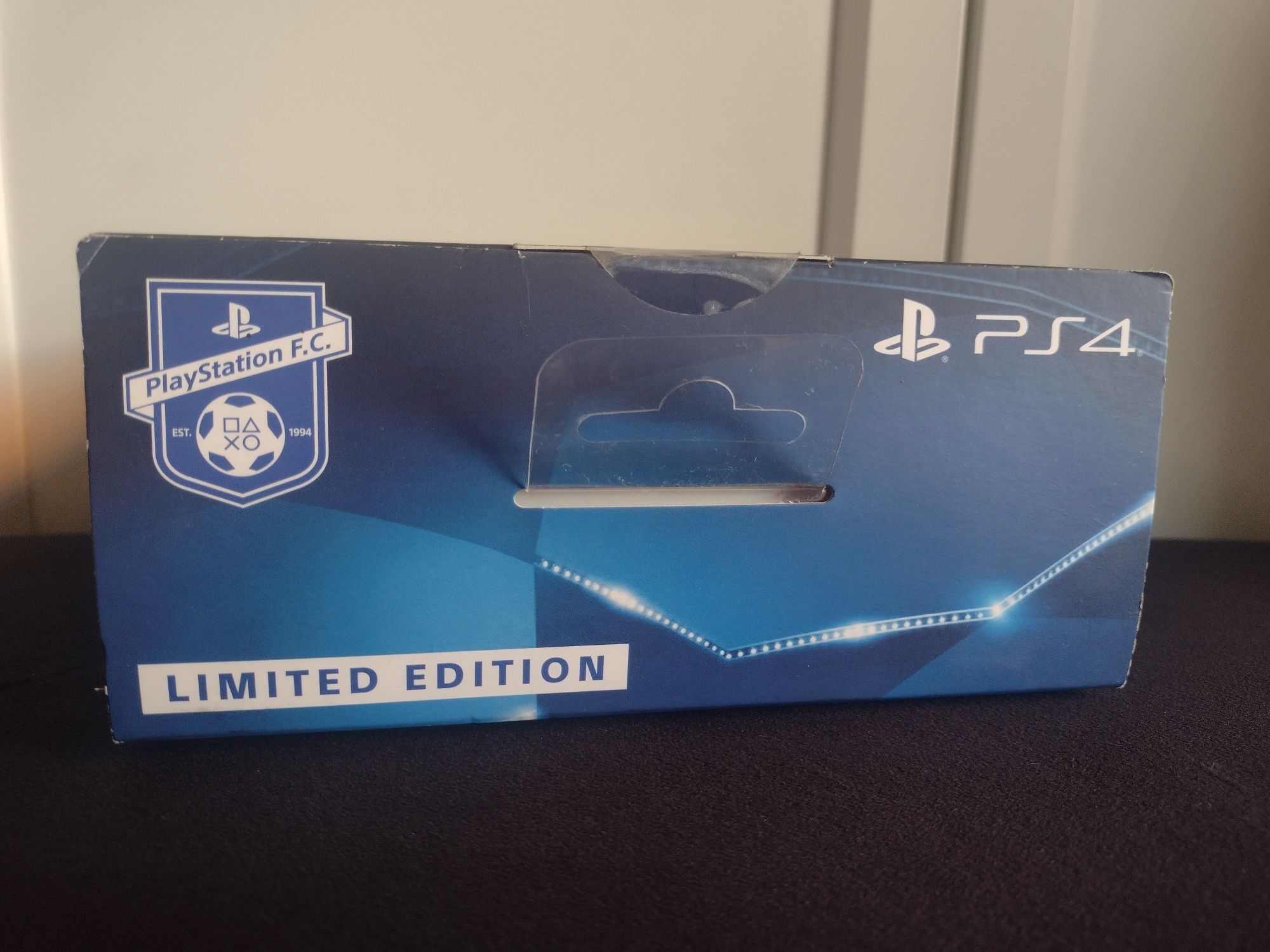 Nowy pad Sony PS4 UEFA Champions League dual shock prezent