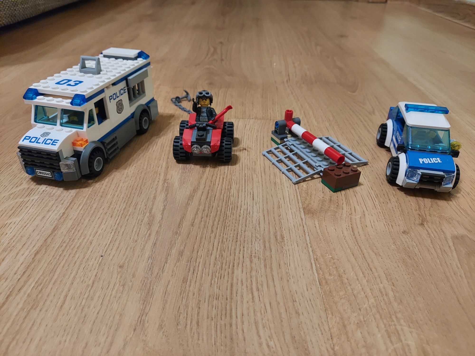 Lego city 60043 + 4436