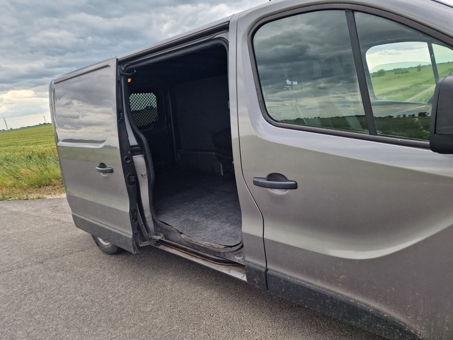 Opel Vivaro 1.6 2018 Kamera HAK