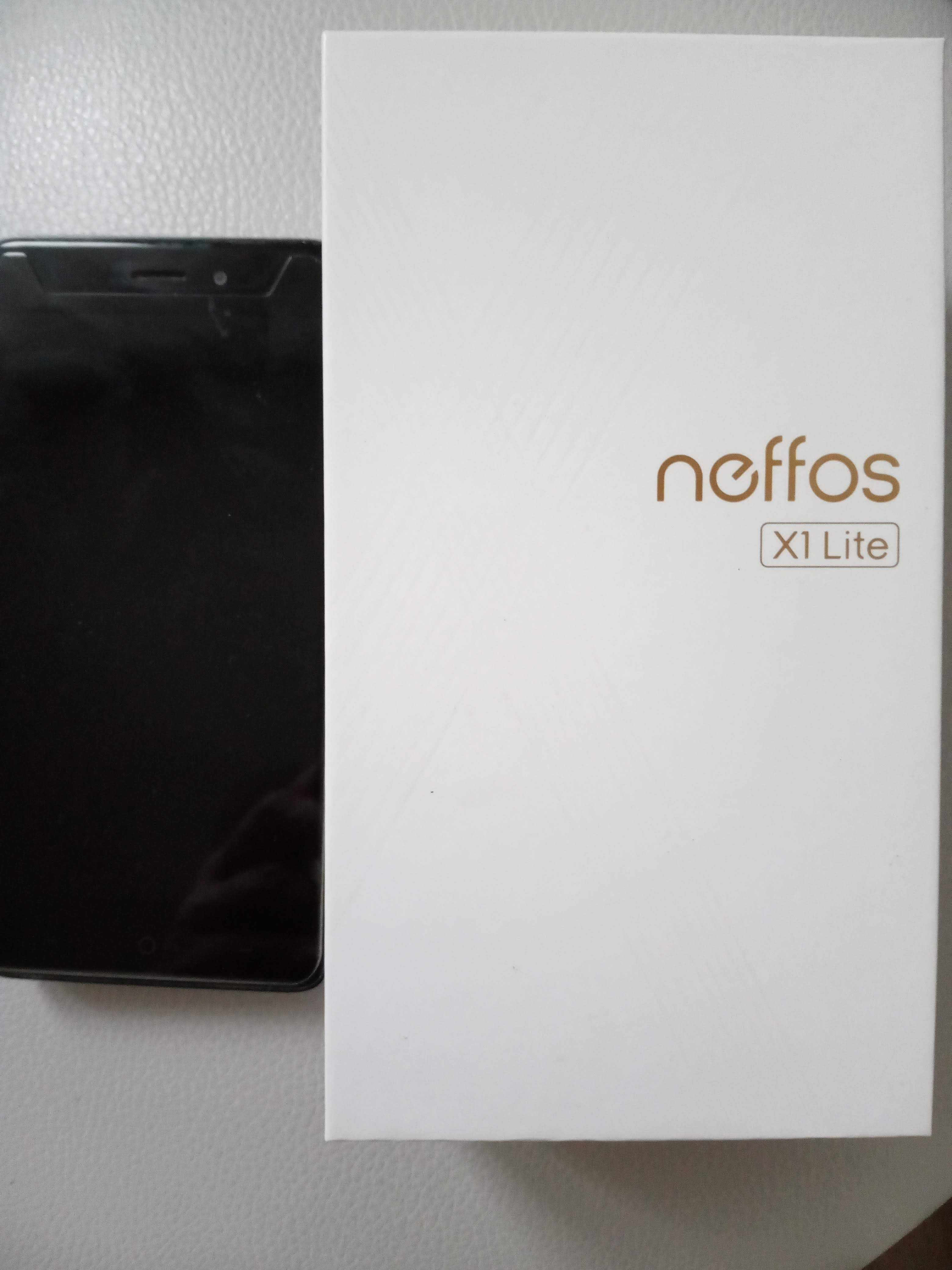Neffos X 1 Lite, 2/16. Идеальное состояние, но требует замены батареи.